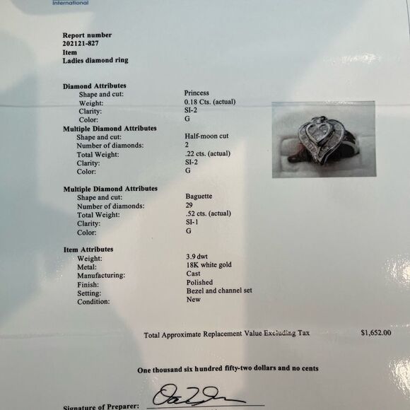 Genuine 18kt white gold heart baguette diamond ring size 6.5 - Picture 8 of 10